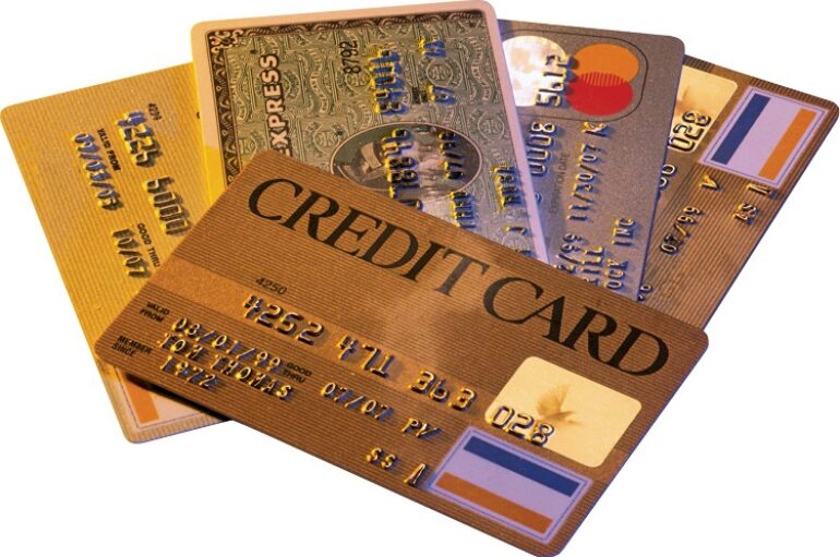 How To Select The Right Credit Card From The Various Options?