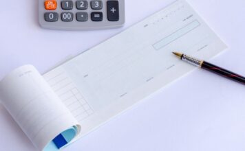 History of the Cheque Cheque
